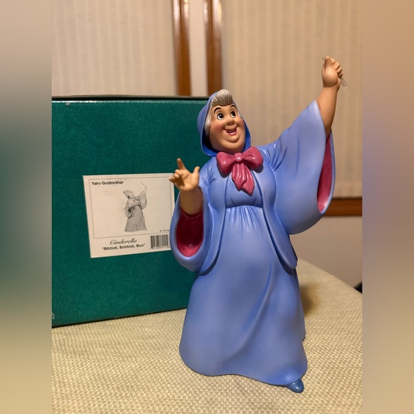 WDCC CinderellaFairy Godmother 